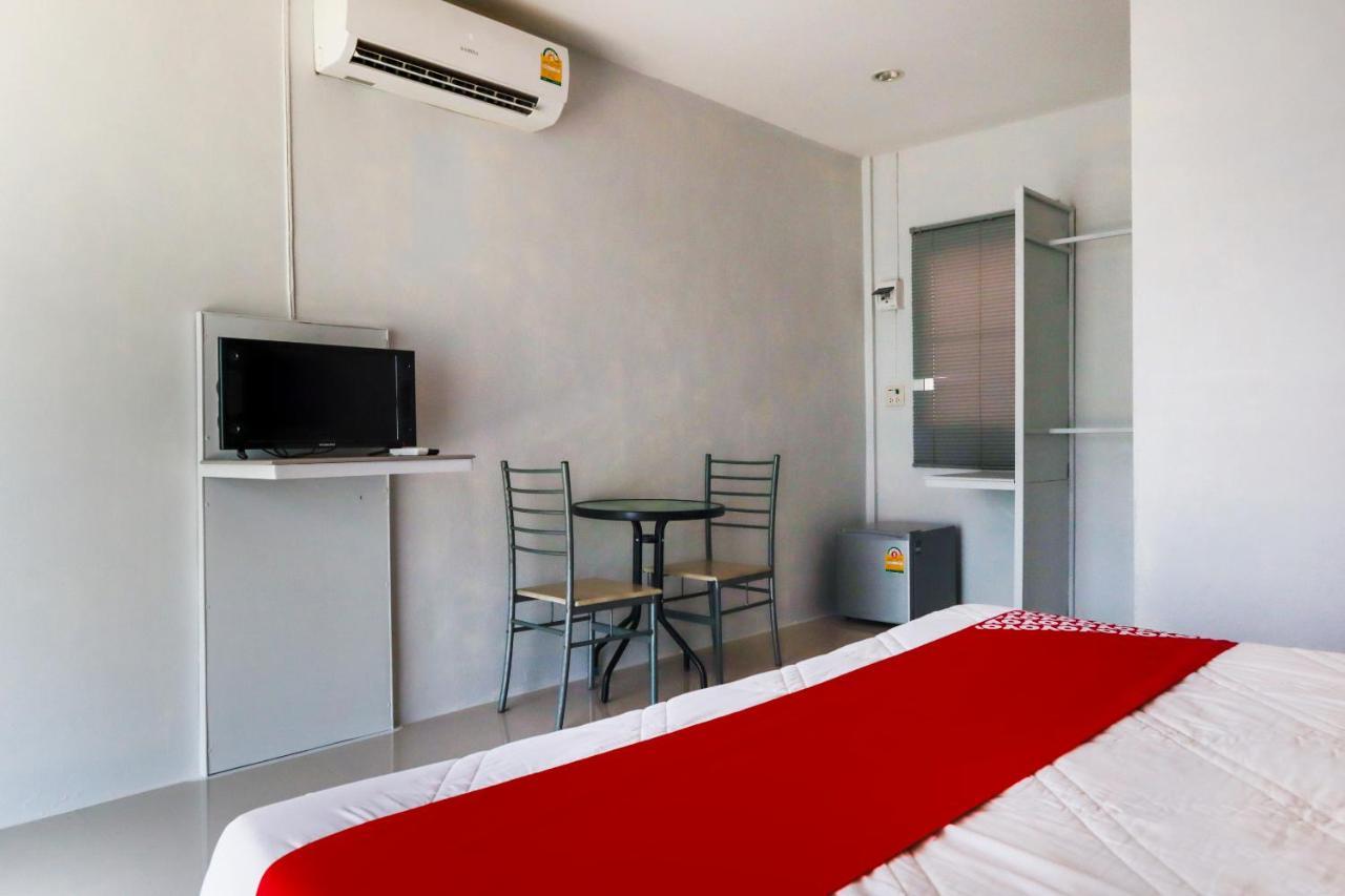 โอโย 1029 โอเอส รูมส์ Hotel Nai Yang ภายนอก รูปภาพ